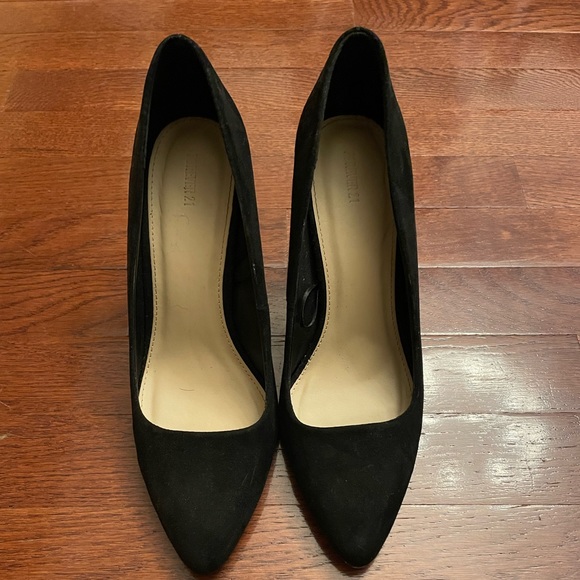 Forever 21 Black High Heels - Picture 2 of 4